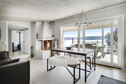 Sodertalje Municipality Casa | Dreamy House w. private dock by the Baltic sea