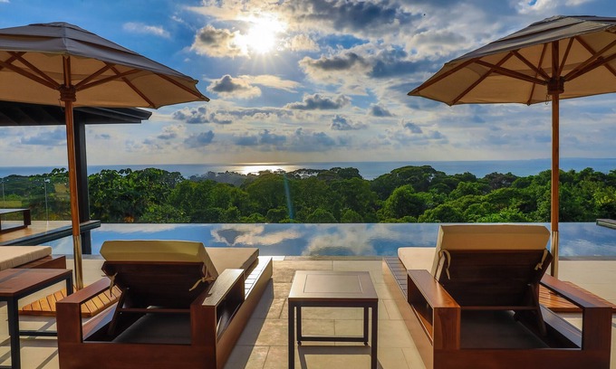 Dominicalito Villa | Villa de lujo con vistas a la selva y al océano, con piscina