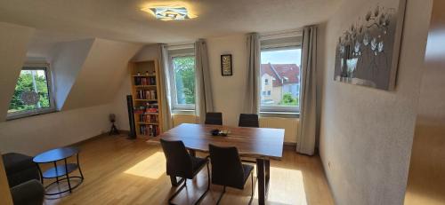 Weingarten Apartamento | Drei Zimmer Appartment mit Küche & Bad