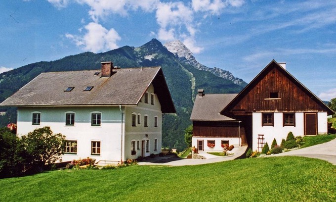 Hinterstoder Apartamento | Dreibettzimmer mit Dusche, WC - Ferienhof Bruderhof