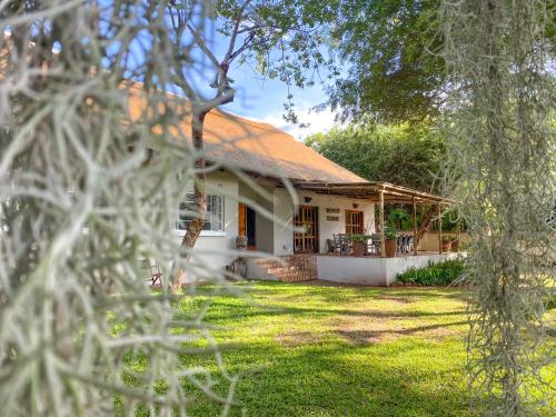 Victoria Falls Cabina | Drift Inn
