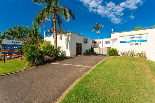 Yeppoon Apartamento | Driftwood on the Beach