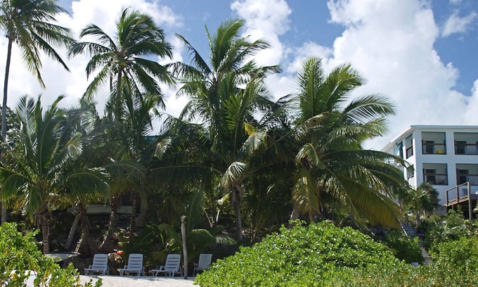 Great Exuma Condominio | Driftwood Second Floor Condo en Hoopers Bay con impresionantes vistas