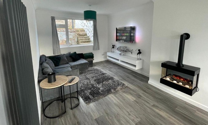 Brixham Casa | Driftwood Villa - NEW LISTING