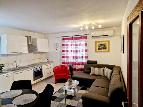 Cove Tri Zala (Zrnovo) Apartamento | Drive & Stay Korčula