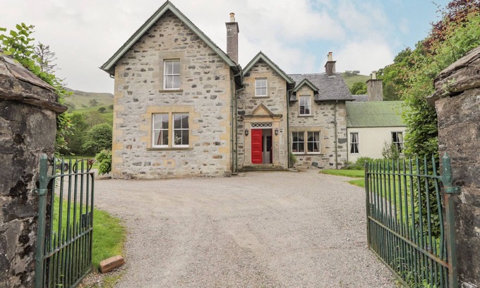 Letterfearn Cabaña | DRUIDAIG LODGE, pet friendly in Dornie