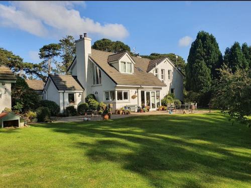 Maghera Cama Y Desayuno | Drumee Lodge boutique B and B, Newcastle, County Down