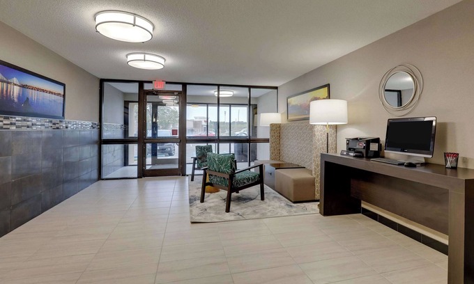 Cape Girardeau Hotel | Drury Inn & Suites Cape Girardeau