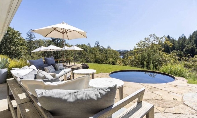 Healdsburg Casa | Impresionante finca Dry Creek - ¡Moderna, espaciosa, de lujo!