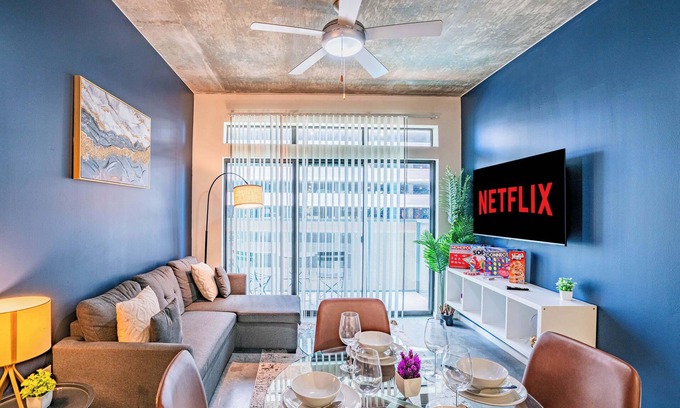Evans Churchill Apartamento | 2BD Apartment Gym Pool Parking.g W/D Arts District