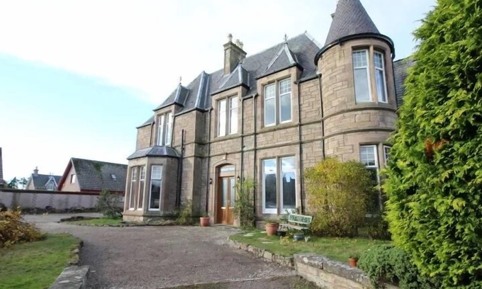 Nairn Casa | Duchally