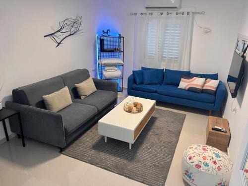 Neve Zohar Apartamento | Duchess of the Dead Sea Crown Group Collection