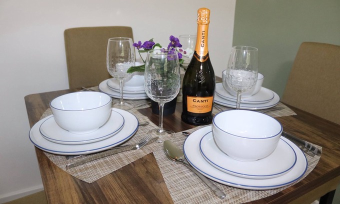 Dudley Apartamento | Dudley Getaway|Close to Zoo|Castle & Free Parking