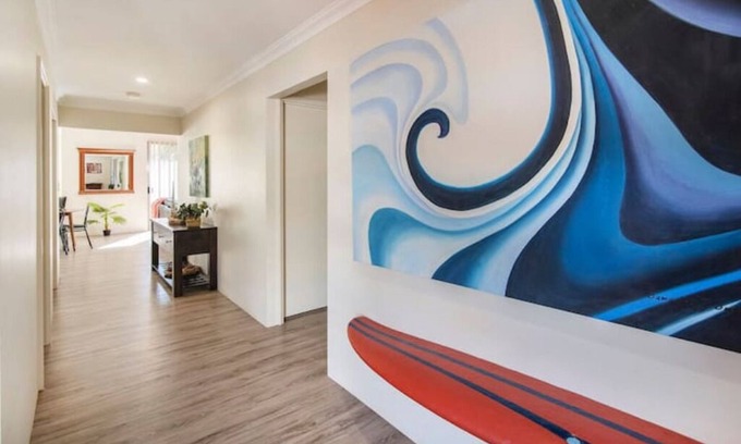 Busselton Casa | Duke Cottage - Pet Friendly Near Beach