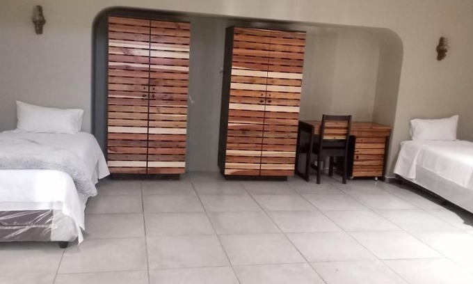 Scottsville Casa | Dulwich Precinct Holiday Rentals