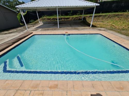 Mandini Cama Y Desayuno | Dumabezwe Guest House