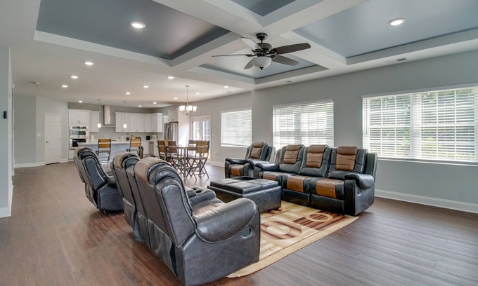 Dumfries Casa | Dumfries Vacation Rental ~ 32 Mi to Washington DC!