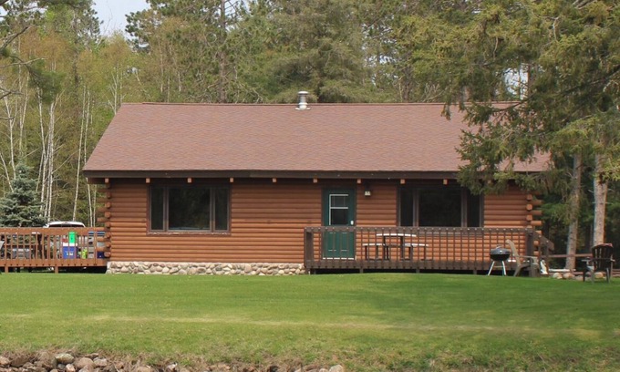 Hayward Cabina | Dun Rovin Duplex1 On the Chippewa Flowage