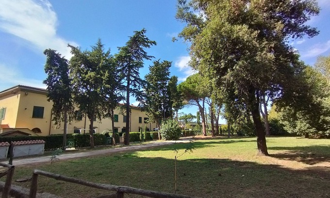 Donoratico Casa | Duna house in the green, relaxing terratet halfway between the sea and the countryside
