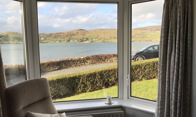 Dunfanaghy Casa | Seaview Flat w/ Fireplace