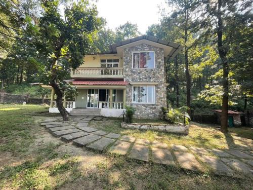 Bullawala Villa | Dunga Villa With fireplace