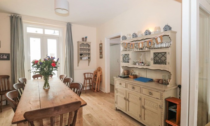 Teignmouth Cabaña | Dunholme House, TEIGNMOUTH