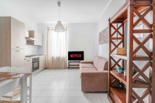 Morivione Apartamento | Duomo Navigli - ResinArt Milan with Patio and WiFi