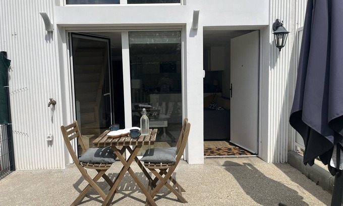 Clamart Apartamento | Dupleix 57m2, Jardin et Entrée Privée