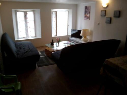 Mirecourt Apartamento | Duplex 2 au centre de MIRECOURT