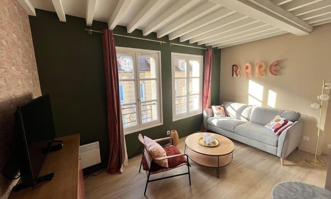 Centre Ancien Apartamento | Duplex 50m2 rénové, hyper-centre, St sauveur