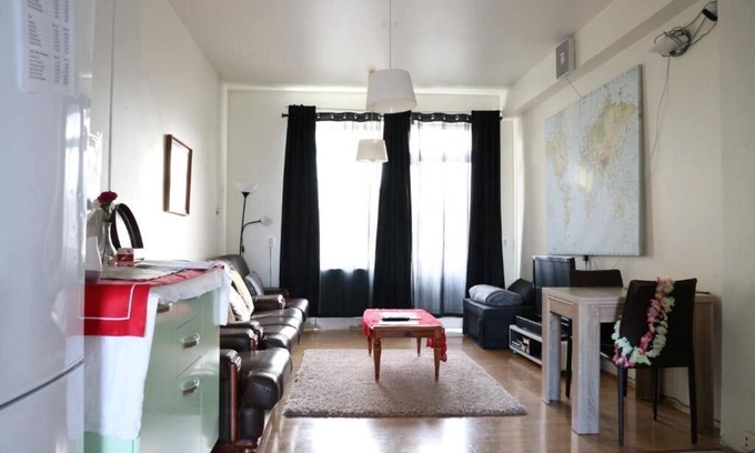 Downtown Apartamento | Duplex Antique Rentals (larger group upon request) 01