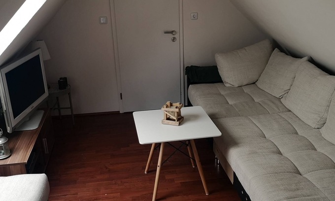 Ahnatal-Weimar Apartamento | Apartamento dúplex en el lago de baño cerca de Kassel