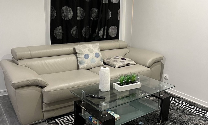 Elancourt Apartamento | Duplex apartment in Elancourt, Olympic site, close to all amenities