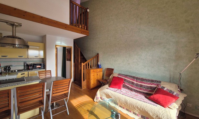 Les Deserts Apartamento | Duplex at the Foot of the Slopes – Sleeps 6