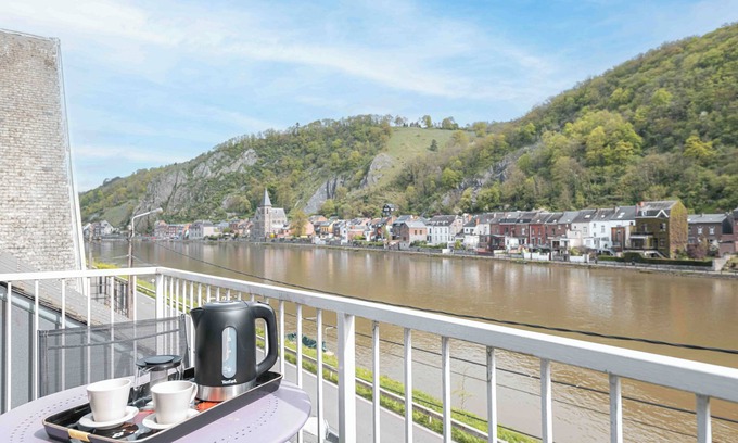 Dinant Apartamento | Duplex au Bord de la Meuse à Dinant Pour 2 à Personnes - Gîte le Grand Kangourou