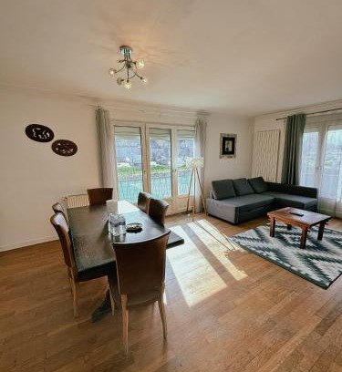 Noisy-le-Grand Apartamento | Duplex avec jardin - Proche Paris - Disneyland - RER -