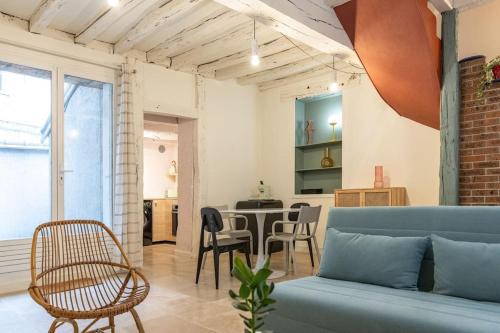 Moulins Apartamento | Duplex avec patio - Quartier historique