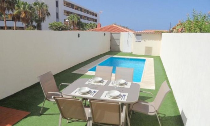 Callao Salvaje Villa | DUPLEX C7 con PISCINA PRIVADA