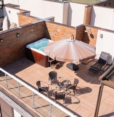 Riviera de Sao Lourenco Casa | Duplex com Jacuzzi em Riviera