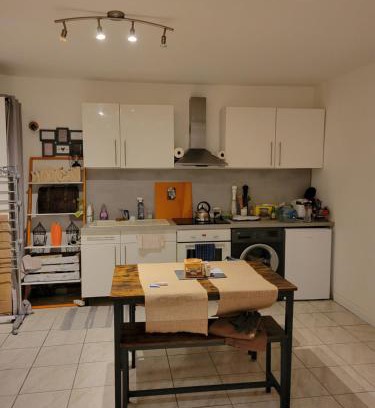 Checy Apartamento | Duplex dans havre de paix, sur le GR3 proche Loire et Canal