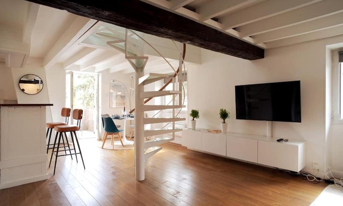 Saint-Germain-en-Laye Apartamento | Duplex de charme avec terrasse aux portes de Paris