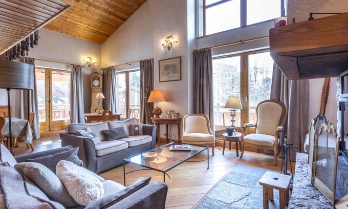 Val-d'Isere Apartamento | Duplex de Standing au Pied des Pistes avec Grand Balcon, Expo Sud/Ouest, Parking Inclus - FR-1-694-169