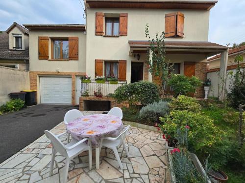 Quartier des Coteaux de l'Orge Apartamento | duplex en maison individuelle de 70 m2avec jardin