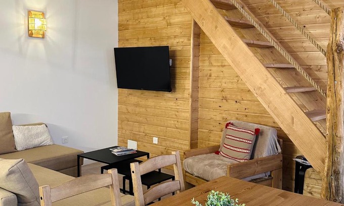 Saint-Etienne-de-Tinee Apartamento | Duplex La Tour