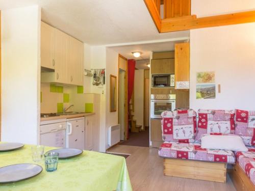 Montchavin Apartamento | Duplex lumineux proche pistes, 8 pers, balcon - FR-1-181-2496