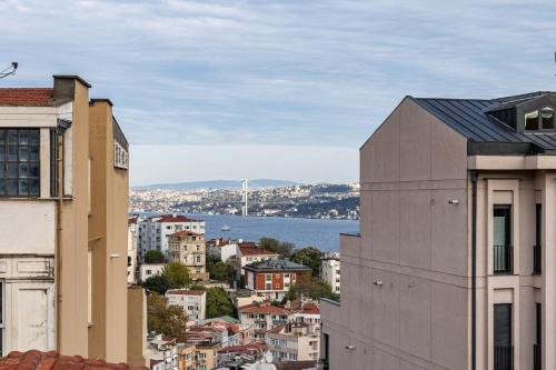 Cihangir Apartamento | Duplex Penthouse Wparking 3bd2bath Views! #340