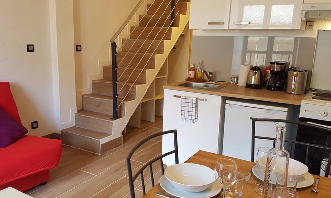 Saint-Jean-du-Bruel Apartamento | Duplex village center