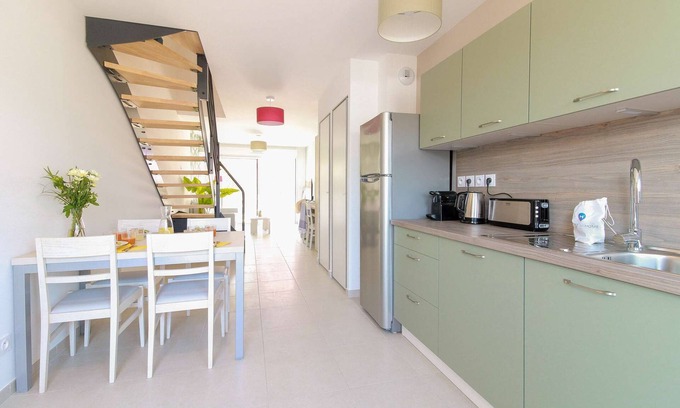 La Faviere Apartamento | Duplex w/ terrace in Bormes by SELECTsoHOME