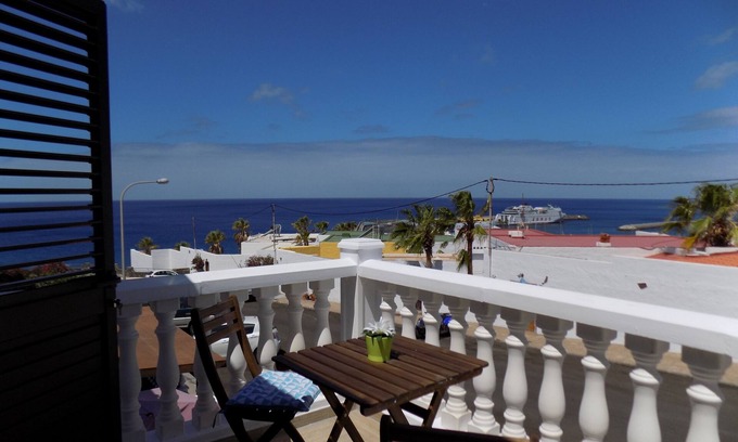 Morro Jable Casa | Vivienda vacacional con Vistas al Mar, Jacuzzi y WiFi Gratis