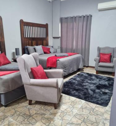 Thabazimbi Cabina | DURANGO Plekkie in die bos